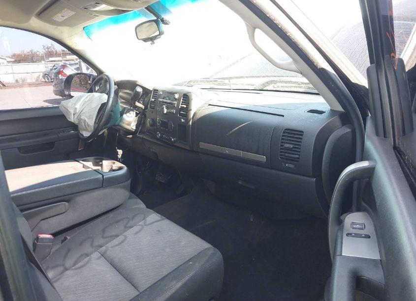 Photo 5 of 2013 Chevrolet Silverado 1500 LT (VIN 1GCRKSE75DZ240813)