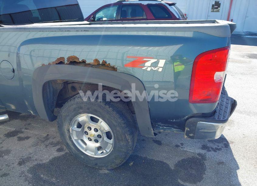 Photo 18 of 2013 Chevrolet Silverado 1500 LT (VIN 1GCRKSE75DZ253870)