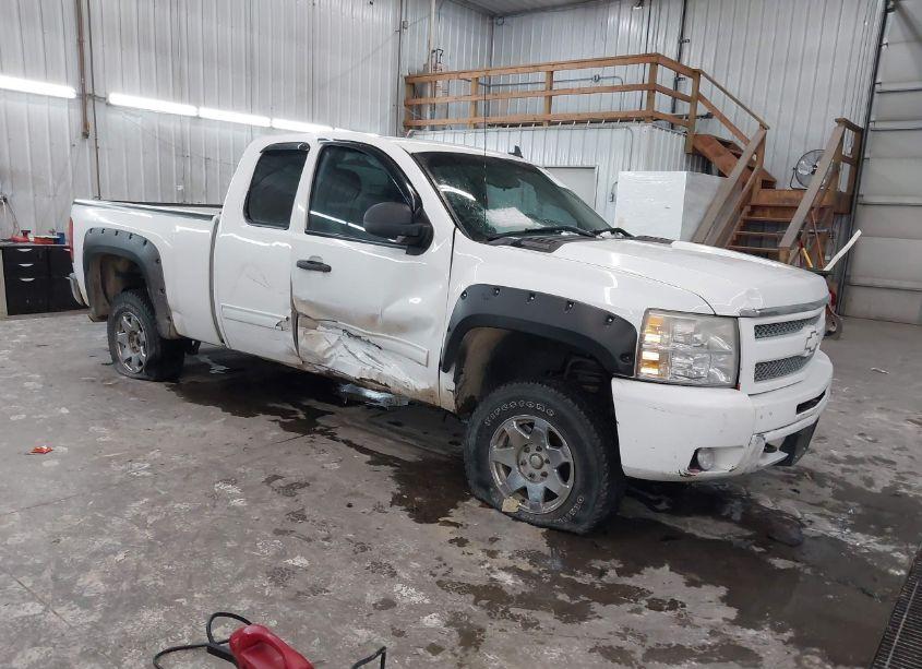2013 Chevrolet Silverado 1500 LT (VIN 1GCRKSE75DZ256056) main photo