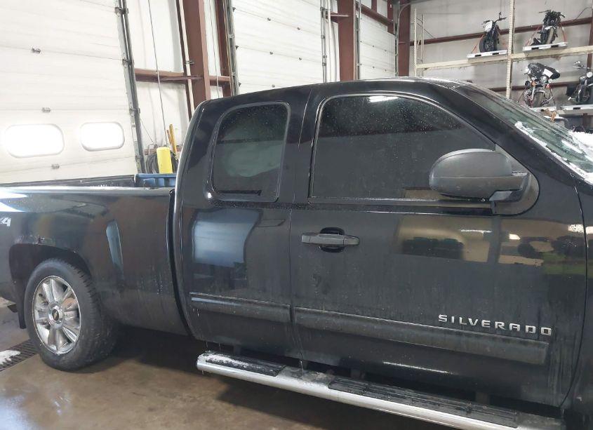 Photo 13 of 2013 Chevrolet Silverado 1500 LT (VIN 1GCRKSE75DZ325702)