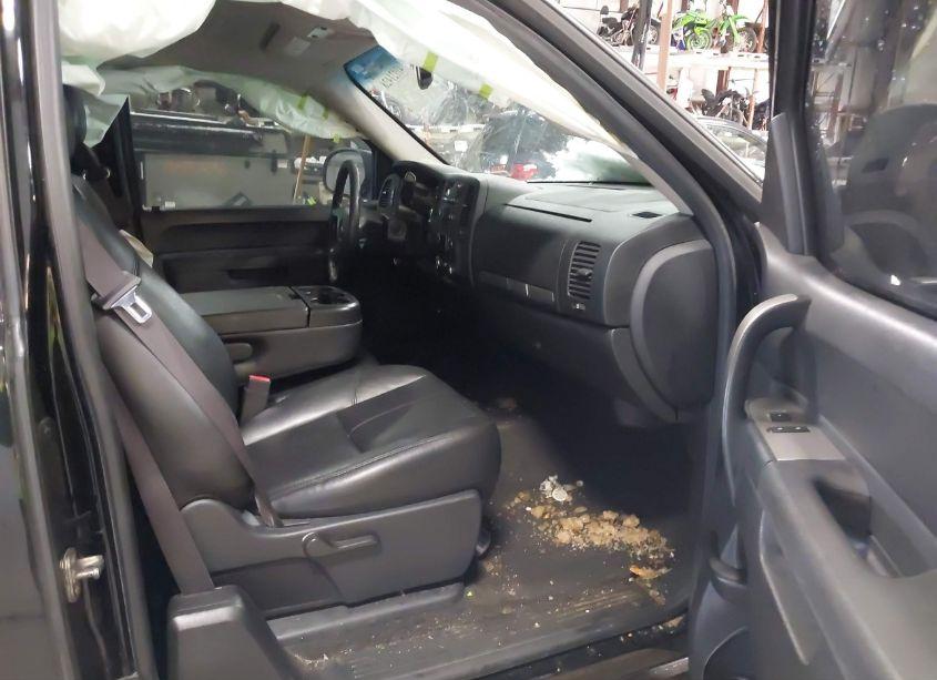 Photo 5 of 2013 Chevrolet Silverado 1500 LT (VIN 1GCRKSE75DZ325702)
