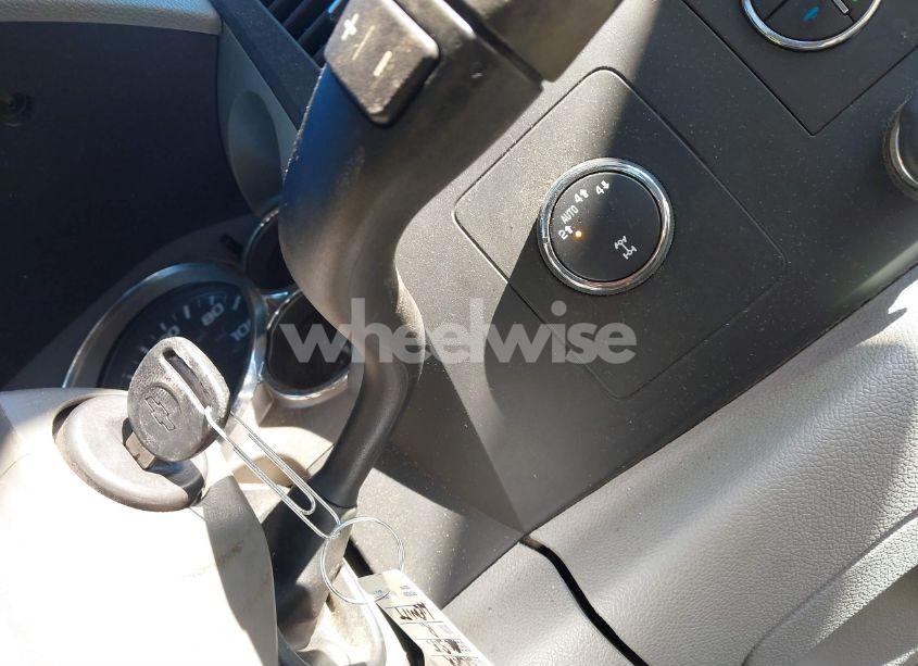 Photo 11 of 2013 Chevrolet Silverado 1500 LT (VIN 1GCRKSE75DZ372003)