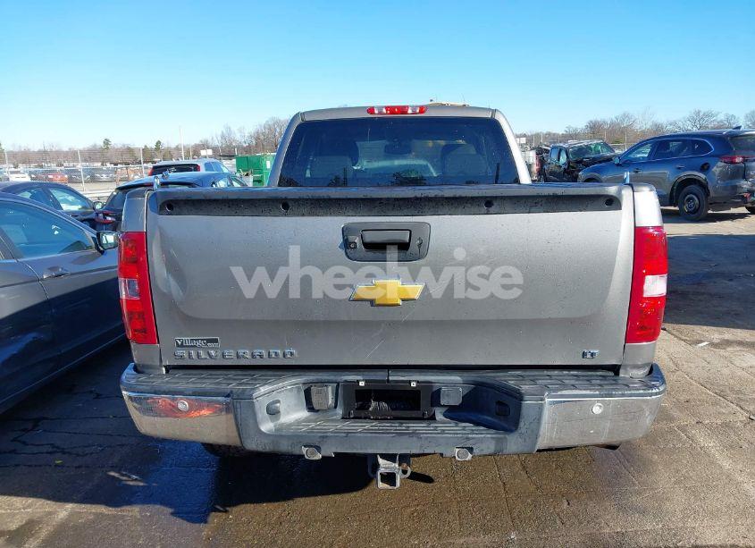Photo 16 of 2013 Chevrolet Silverado 1500 LT (VIN 1GCRKSE75DZ372003)