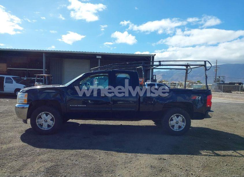 Photo 14 of 2013 Chevrolet Silverado 1500 LT (VIN 1GCRKSE75DZ412273)