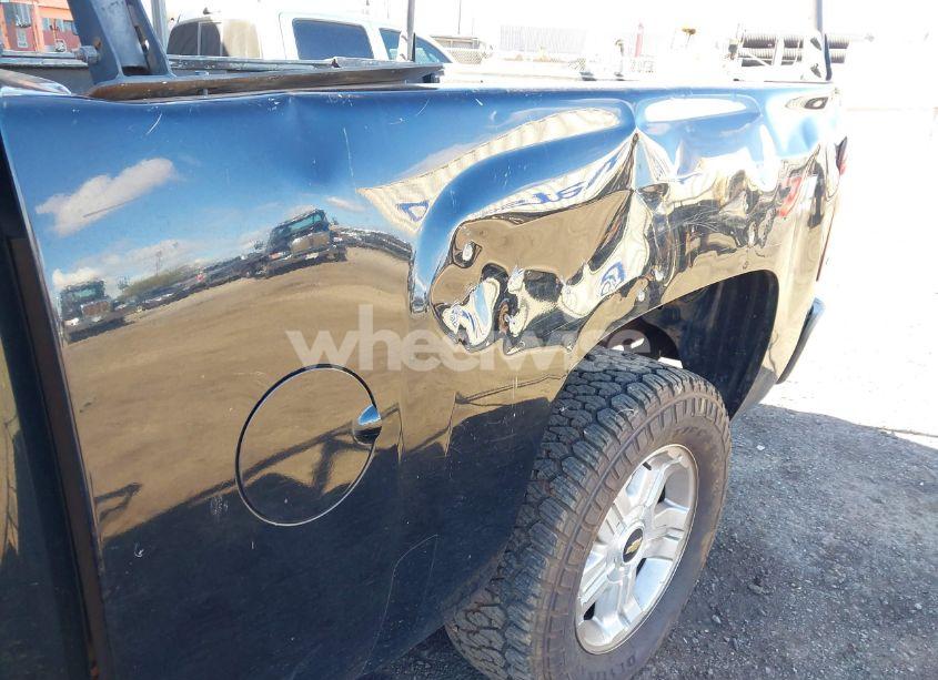 Photo 18 of 2013 Chevrolet Silverado 1500 LT (VIN 1GCRKSE75DZ412273)