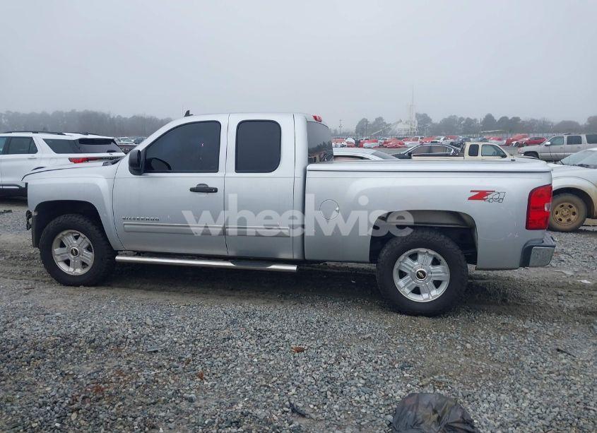 Photo 15 of 2012 Chevrolet Silverado 1500 LT (VIN 1GCRKSE76CZ133798)