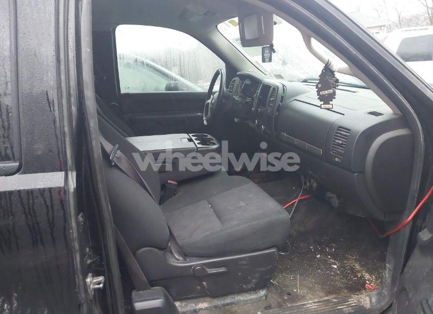 Photo 5 of 2012 Chevrolet Silverado 1500 LT (VIN 1GCRKSE76CZ165649)