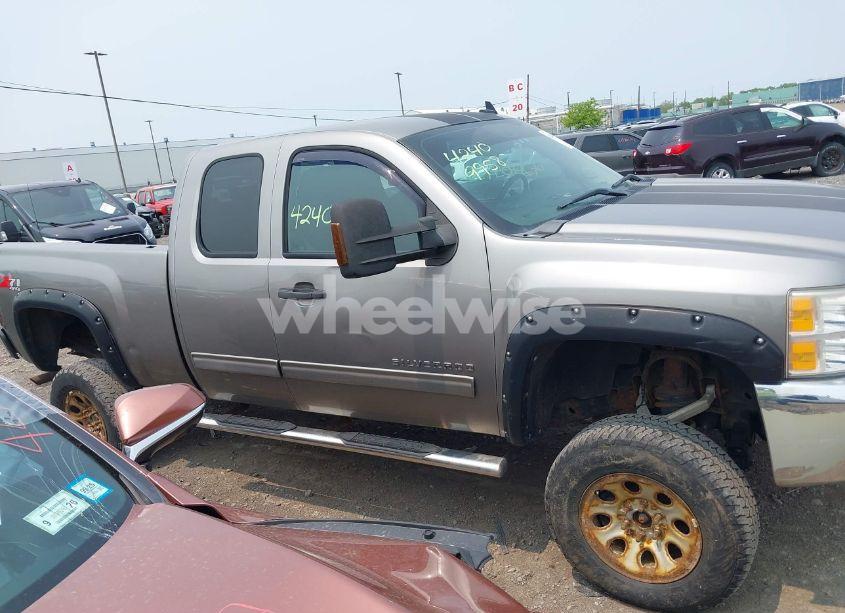 Photo 13 of 2012 Chevrolet Silverado 1500 LT (VIN 1GCRKSE76CZ231360)