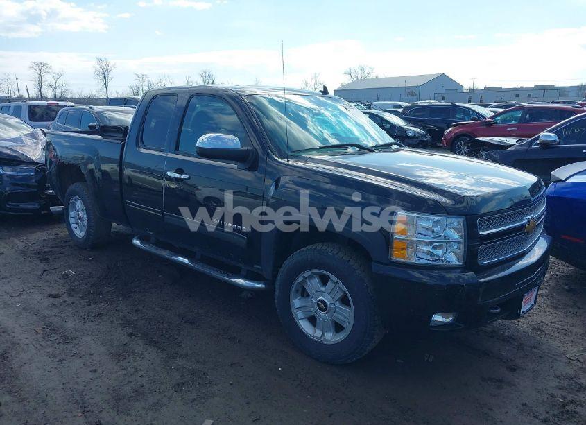 2012 Chevrolet Silverado 1500 LT (VIN 1GCRKSE76CZ232895) main photo