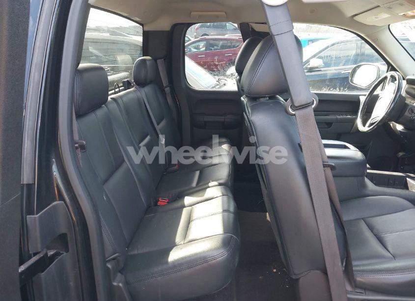 Photo 8 of 2012 Chevrolet Silverado 1500 LT (VIN 1GCRKSE76CZ232895)