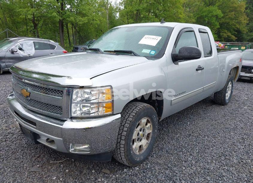 Photo 2 of 2012 Chevrolet Silverado 1500 LT (VIN 1GCRKSE76CZ256114)