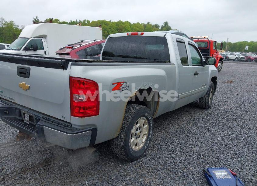 Photo 4 of 2012 Chevrolet Silverado 1500 LT (VIN 1GCRKSE76CZ256114)