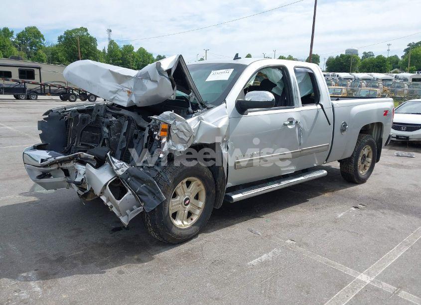 Photo 2 of 2012 Chevrolet Silverado 1500 LT (VIN 1GCRKSE76CZ288142)
