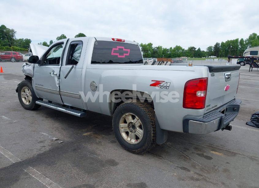 Photo 3 of 2012 Chevrolet Silverado 1500 LT (VIN 1GCRKSE76CZ288142)