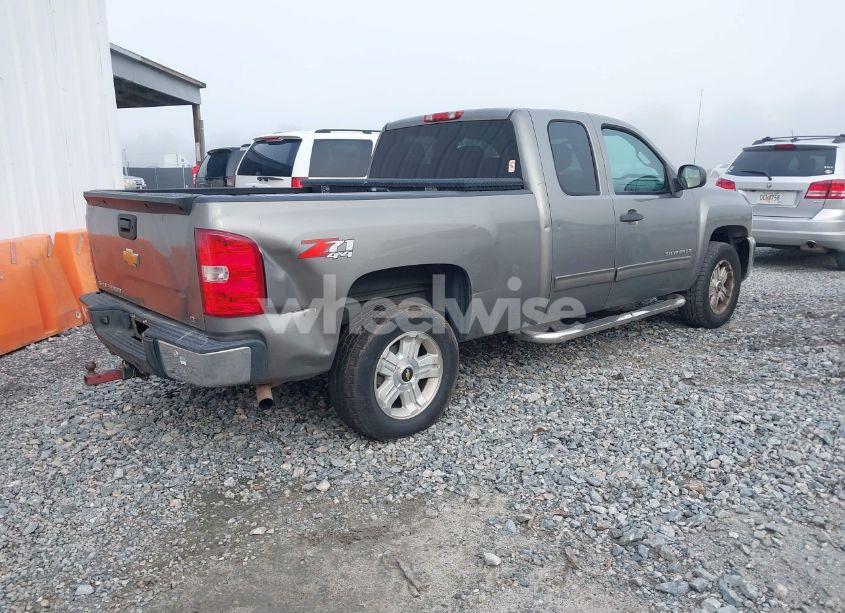 Photo 4 of 2013 Chevrolet Silverado 1500 LT (VIN 1GCRKSE76DZ119790)