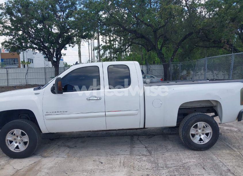 Photo 14 of 2013 Chevrolet Silverado 1500 LT (VIN 1GCRKSE76DZ168195)
