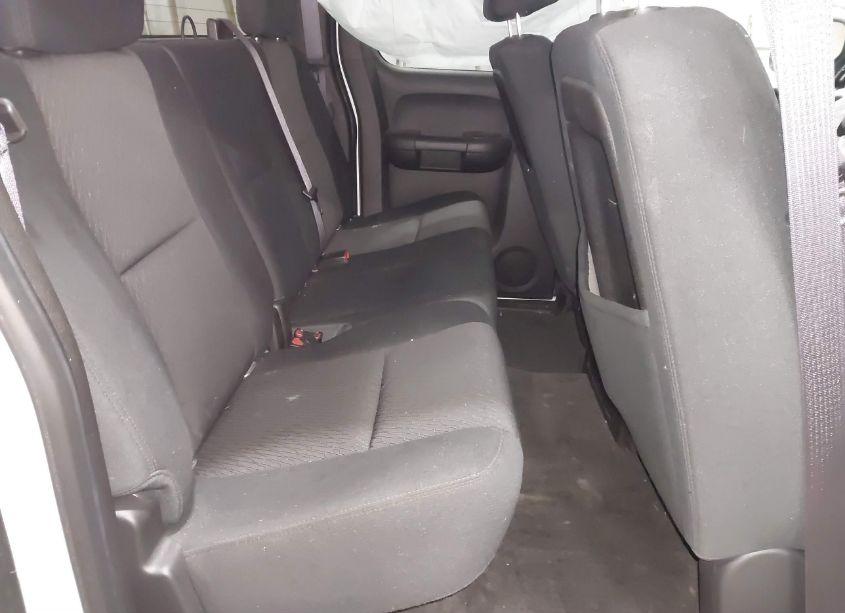 Photo 8 of 2013 Chevrolet Silverado 1500 LT (VIN 1GCRKSE76DZ207397)
