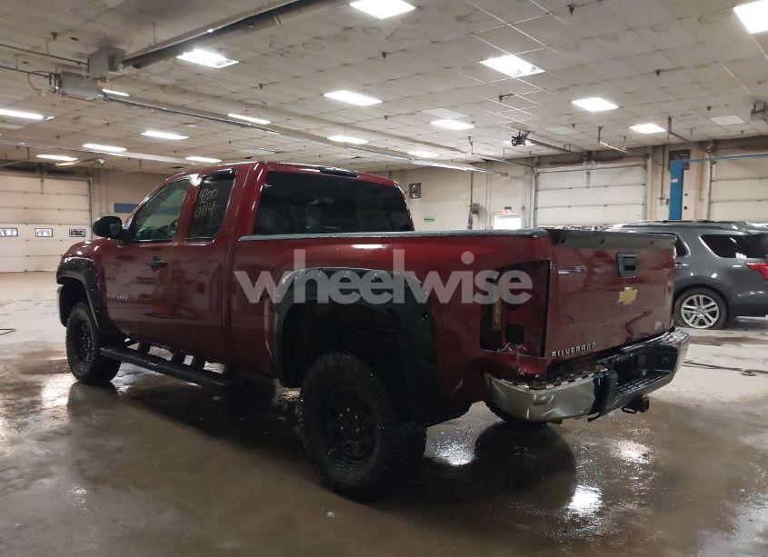 Photo 3 of 2013 Chevrolet Silverado 1500 LT (VIN 1GCRKSE76DZ273139)