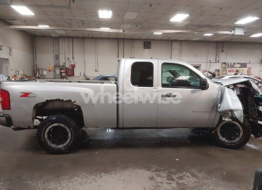 Photo 14 of 2013 Chevrolet Silverado 1500 LT (VIN 1GCRKSE76DZ361186)