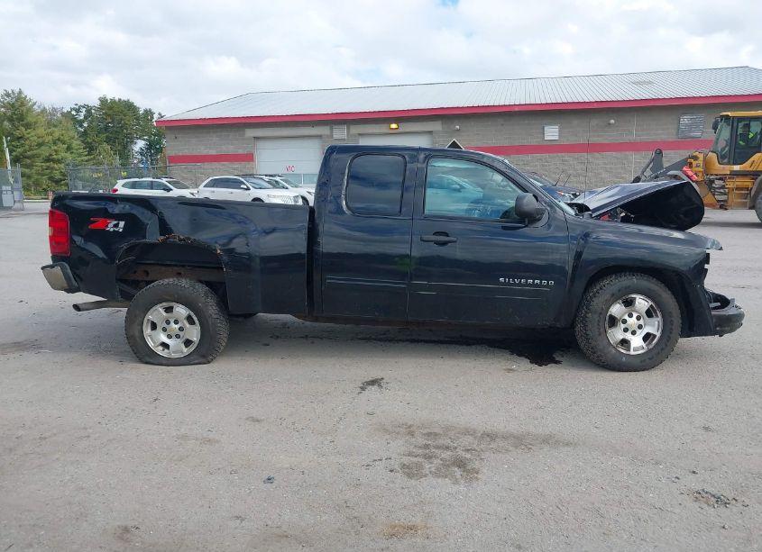 Photo 13 of 2013 Chevrolet Silverado 1500 LT (VIN 1GCRKSE76DZ401718)