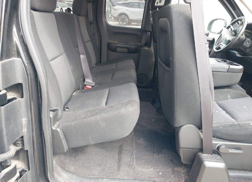 Photo 8 of 2013 Chevrolet Silverado 1500 LT (VIN 1GCRKSE76DZ401718)