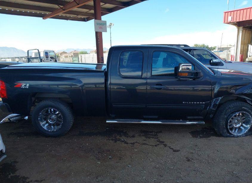 Photo 13 of 2012 Chevrolet Silverado 1500 LT (VIN 1GCRKSE77CZ199759)