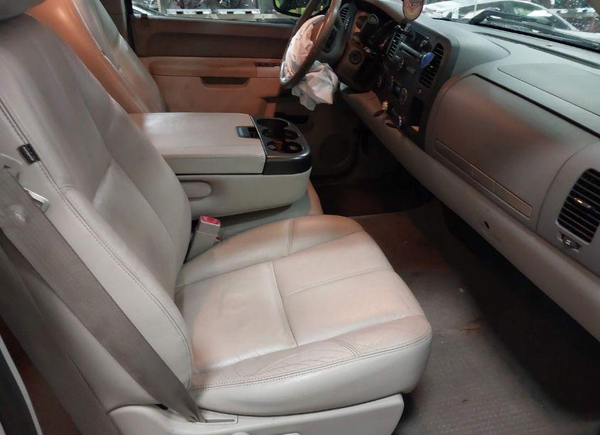 Photo 5 of 2012 Chevrolet Silverado 1500 LT (VIN 1GCRKSE77CZ268823)