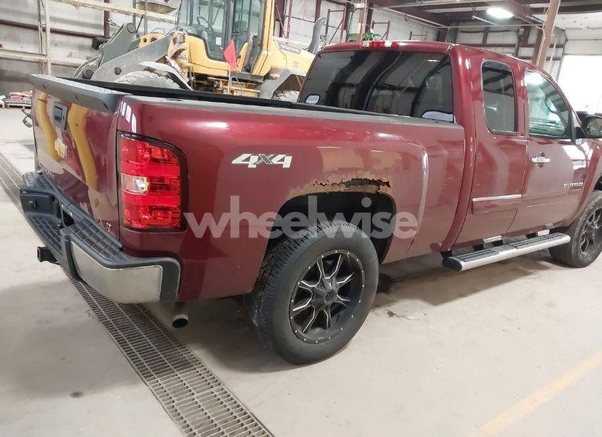 Photo 4 of 2013 Chevrolet Silverado 1500 LT (VIN 1GCRKSE77DZ168903)
