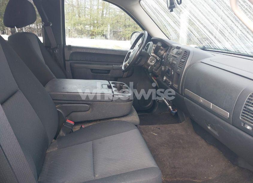 Photo 5 of 2013 Chevrolet Silverado 1500 LT (VIN 1GCRKSE77DZ175589)