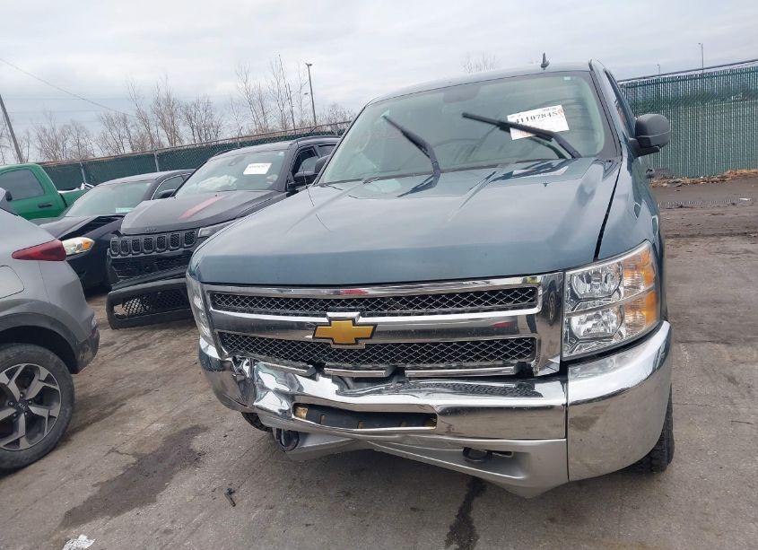 Photo 12 of 2013 Chevrolet Silverado 1500 LT (VIN 1GCRKSE77DZ228551)