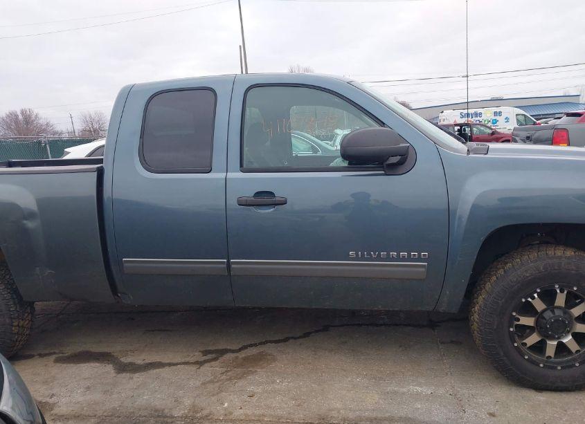 Photo 13 of 2013 Chevrolet Silverado 1500 LT (VIN 1GCRKSE77DZ228551)