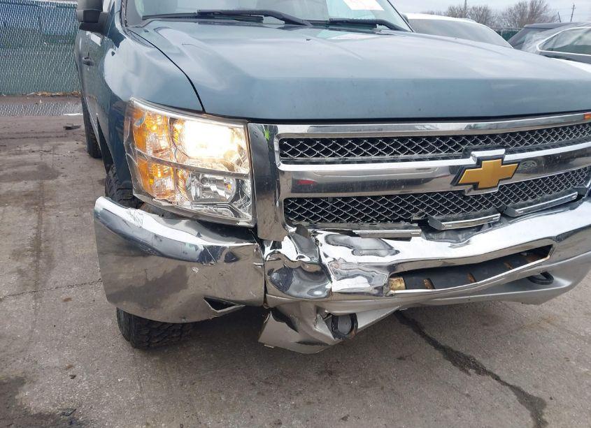 Photo 6 of 2013 Chevrolet Silverado 1500 LT (VIN 1GCRKSE77DZ228551)