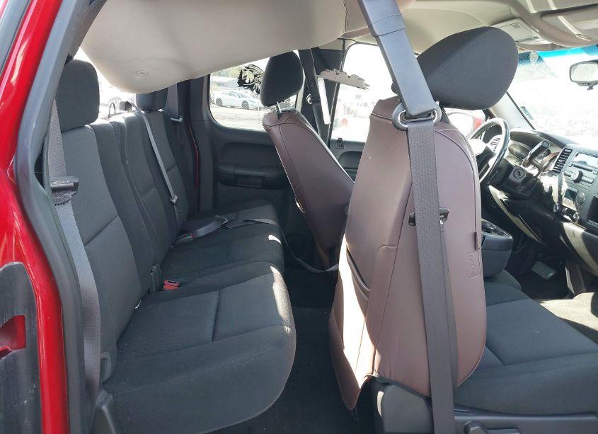 Photo 8 of 2013 Chevrolet Silverado 1500 LT (VIN 1GCRKSE77DZ308724)
