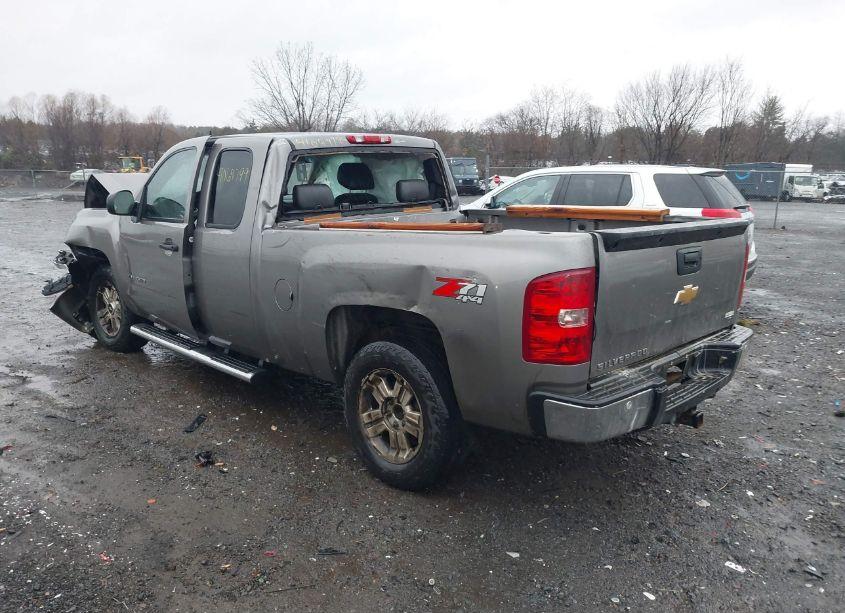 Photo 3 of 2013 Chevrolet Silverado 1500 LT (VIN 1GCRKSE77DZ349595)