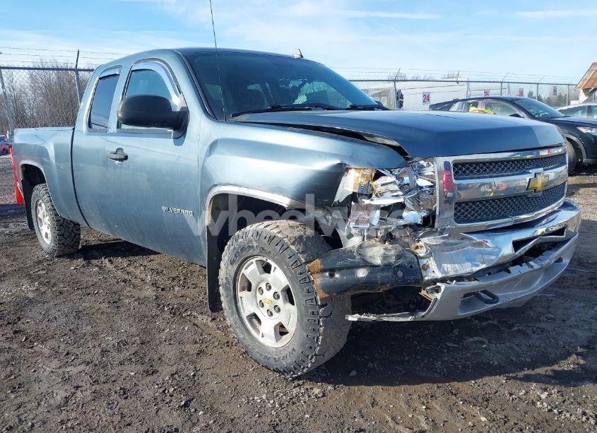 2013 Chevrolet Silverado 1500 LT (VIN 1GCRKSE77DZ359169) main photo