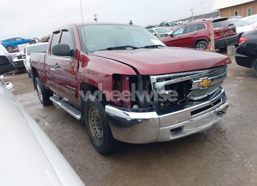 2013 Chevrolet Silverado 1500 LT (VIN 1GCRKSE77DZ397548) main photo