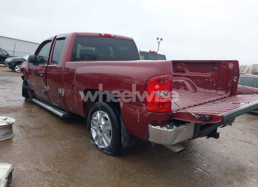 Photo 3 of 2013 Chevrolet Silverado 1500 LT (VIN 1GCRKSE77DZ397548)
