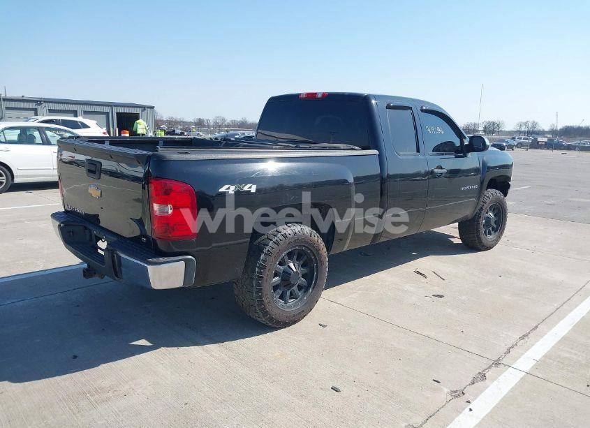 Photo 4 of 2012 Chevrolet Silverado 1500 LT (VIN 1GCRKSE78CZ330892)