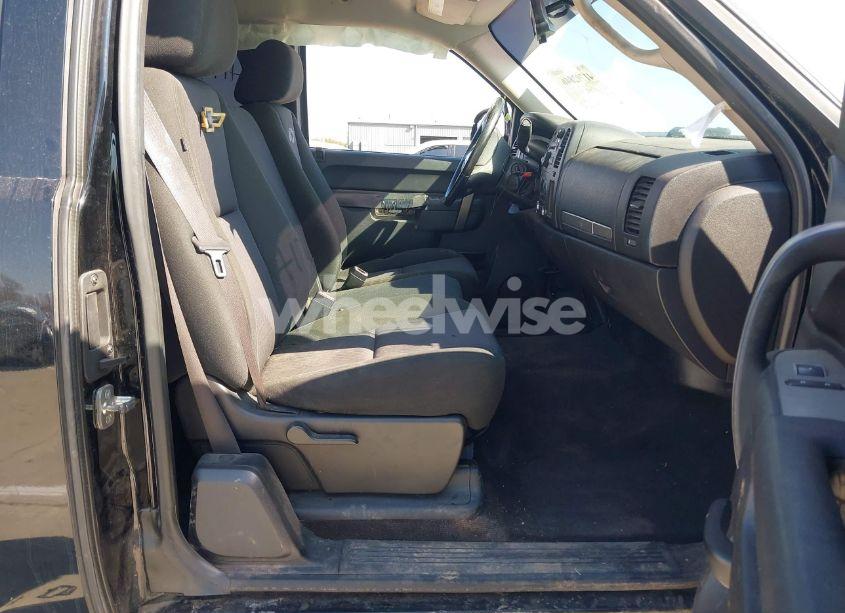 Photo 5 of 2012 Chevrolet Silverado 1500 LT (VIN 1GCRKSE78CZ330892)