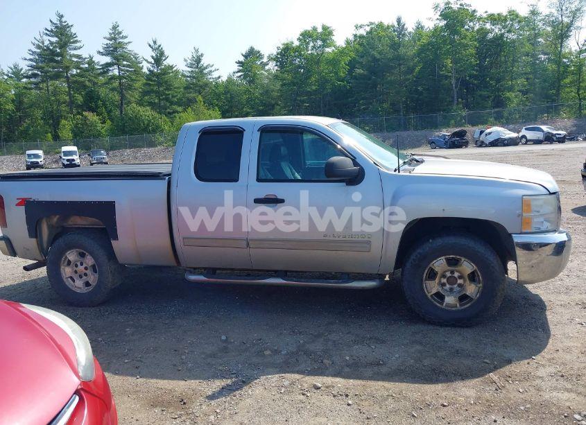 Photo 13 of 2013 Chevrolet Silverado 1500 LT (VIN 1GCRKSE78DZ285227)