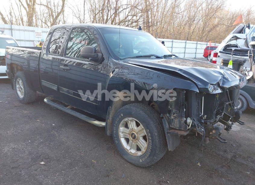 2013 Chevrolet Silverado 1500 LT (VIN 1GCRKSE78DZ342364) main photo