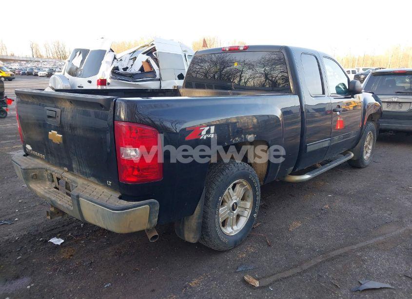 Photo 4 of 2013 Chevrolet Silverado 1500 LT (VIN 1GCRKSE78DZ342364)