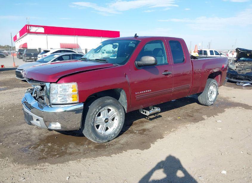 Photo 2 of 2013 Chevrolet Silverado 1500 LT (VIN 1GCRKSE78DZ409478)