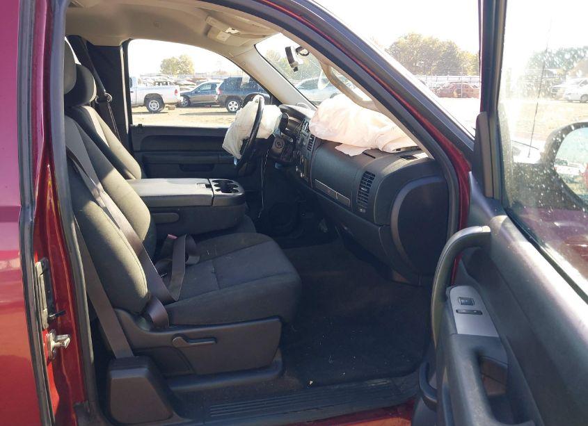 Photo 5 of 2013 Chevrolet Silverado 1500 LT (VIN 1GCRKSE78DZ409478)