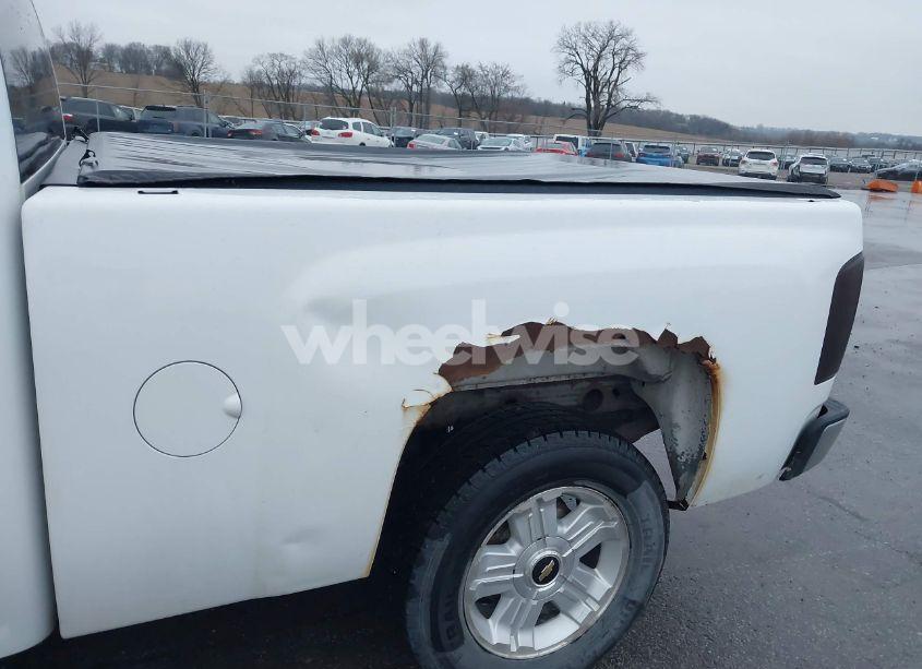 Photo 6 of 2012 Chevrolet Silverado 1500 LT (VIN 1GCRKSE79CZ131947)