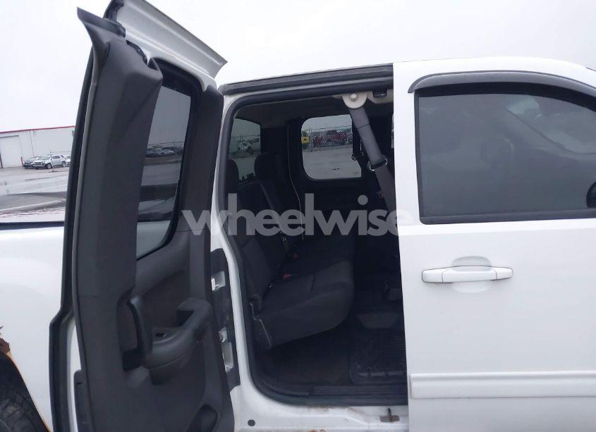 Photo 8 of 2012 Chevrolet Silverado 1500 LT (VIN 1GCRKSE79CZ131947)