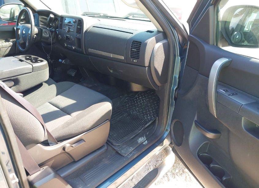 Photo 5 of 2012 Chevrolet Silverado 1500 LT (VIN 1GCRKSE79CZ160705)