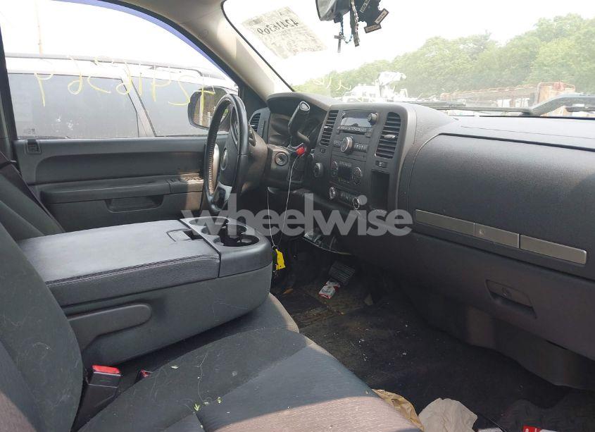 Photo 5 of 2012 Chevrolet Silverado 1500 LT (VIN 1GCRKSE79CZ237315)