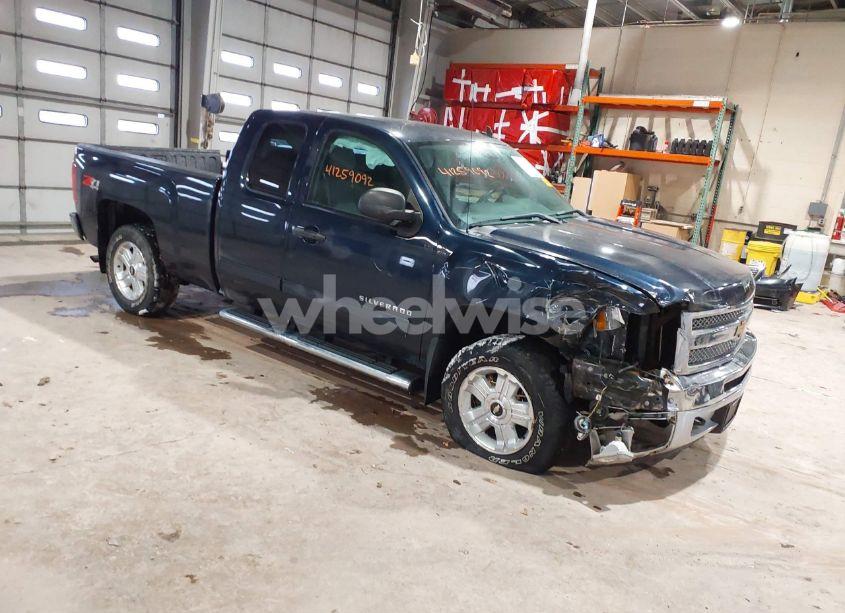 2012 Chevrolet Silverado 1500 LT (VIN 1GCRKSE79CZ244765) main photo