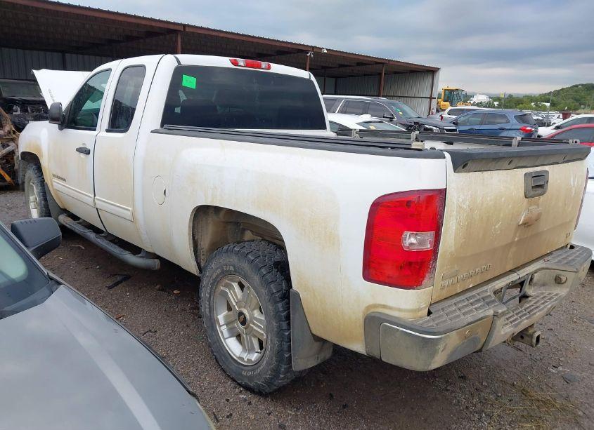 Photo 3 of 2012 Chevrolet Silverado 1500 LT (VIN 1GCRKSE79CZ260058)